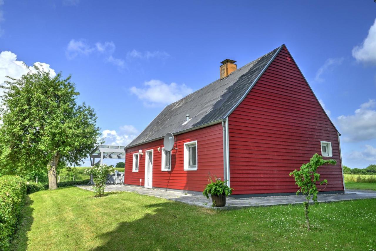 Fewo1846 - Rotes Haus - Idyllisch Gelegenes Haus Mit 2 Schlafzimmern Und Grossem Grundstueck Husby  Екстериор снимка