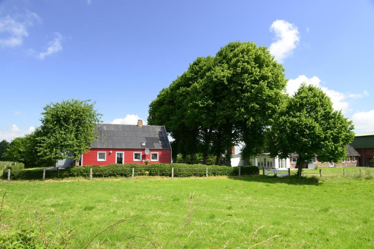 Fewo1846 - Rotes Haus - Idyllisch Gelegenes Haus Mit 2 Schlafzimmern Und Grossem Grundstueck Husby  Екстериор снимка